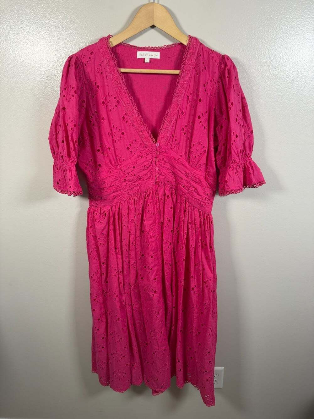 House of Harlow Eyelet Midi Dress Large Pink Cotton V-Neck Puff Sleeve Barbie